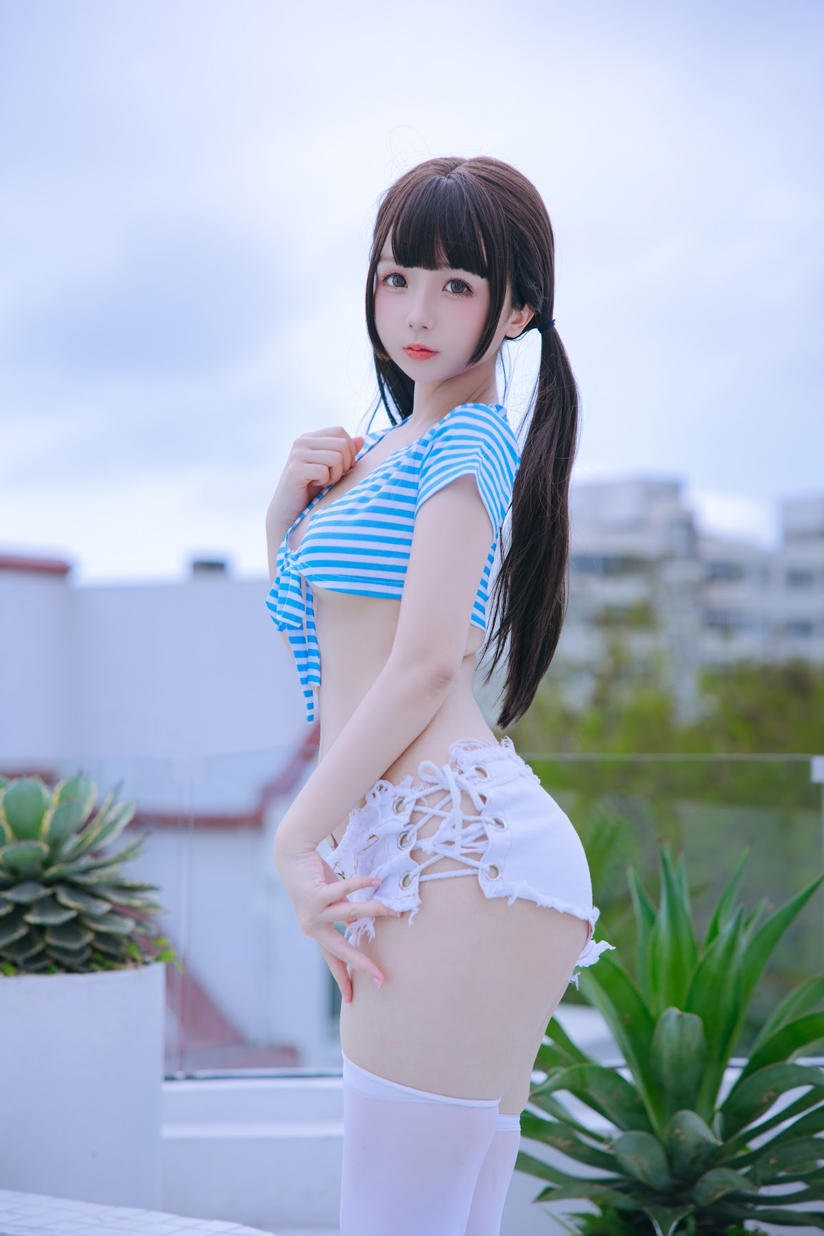 Coser@日奈娇 – 蓝白条 - P12