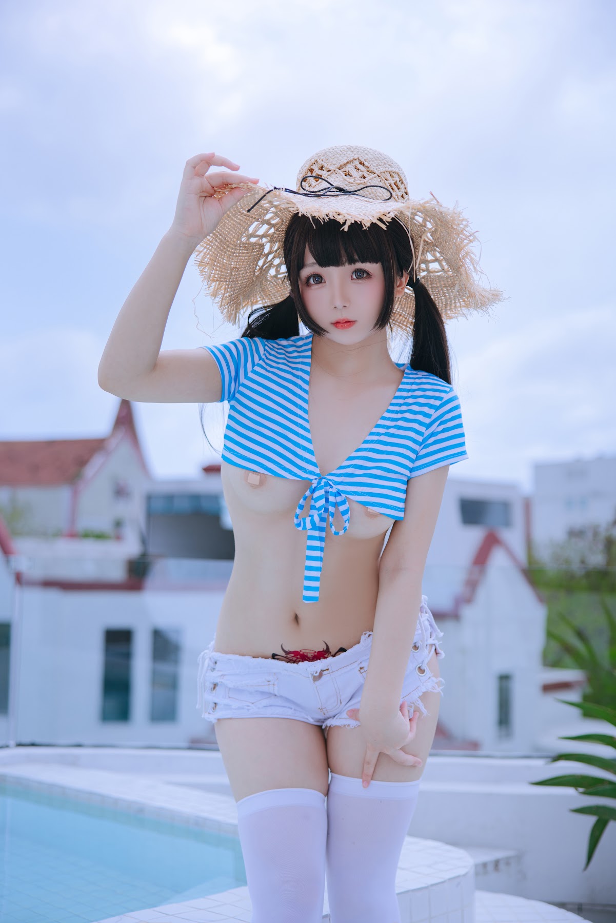 Coser@日奈娇 – 蓝白条 - P3