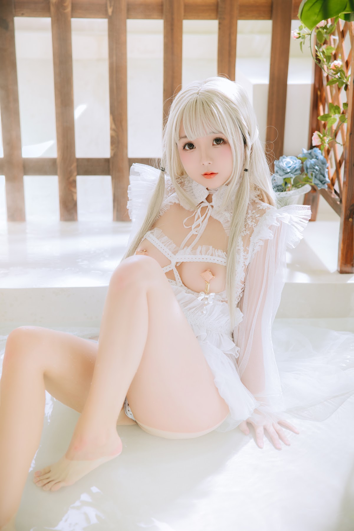 Coser@日奈娇 – 白纱衣 - P54
