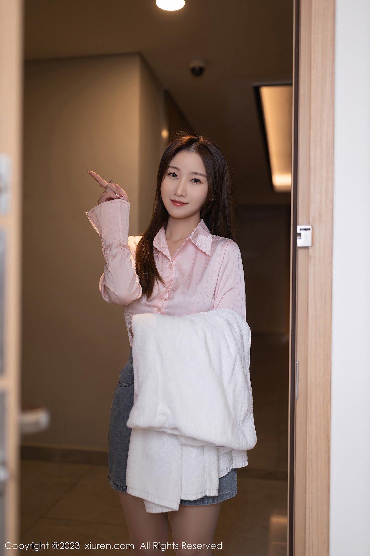 XIUREN No.6832 杏子Yada - P1