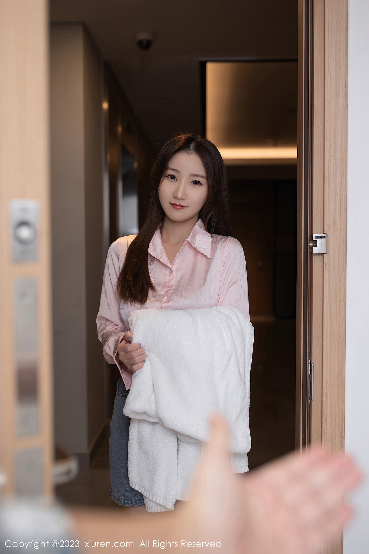 XIUREN No.6832 杏子Yada - P2