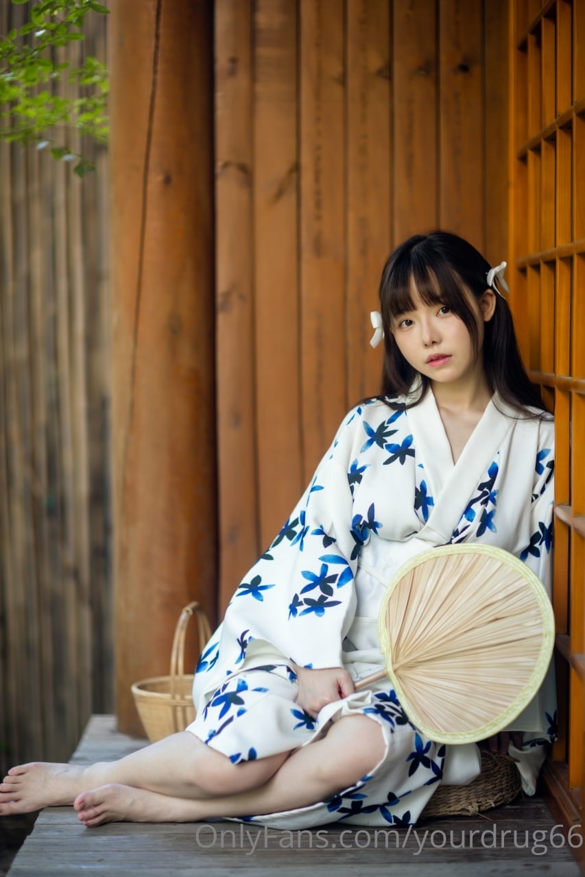 六味帝皇酱 – 夏日和服 - P70