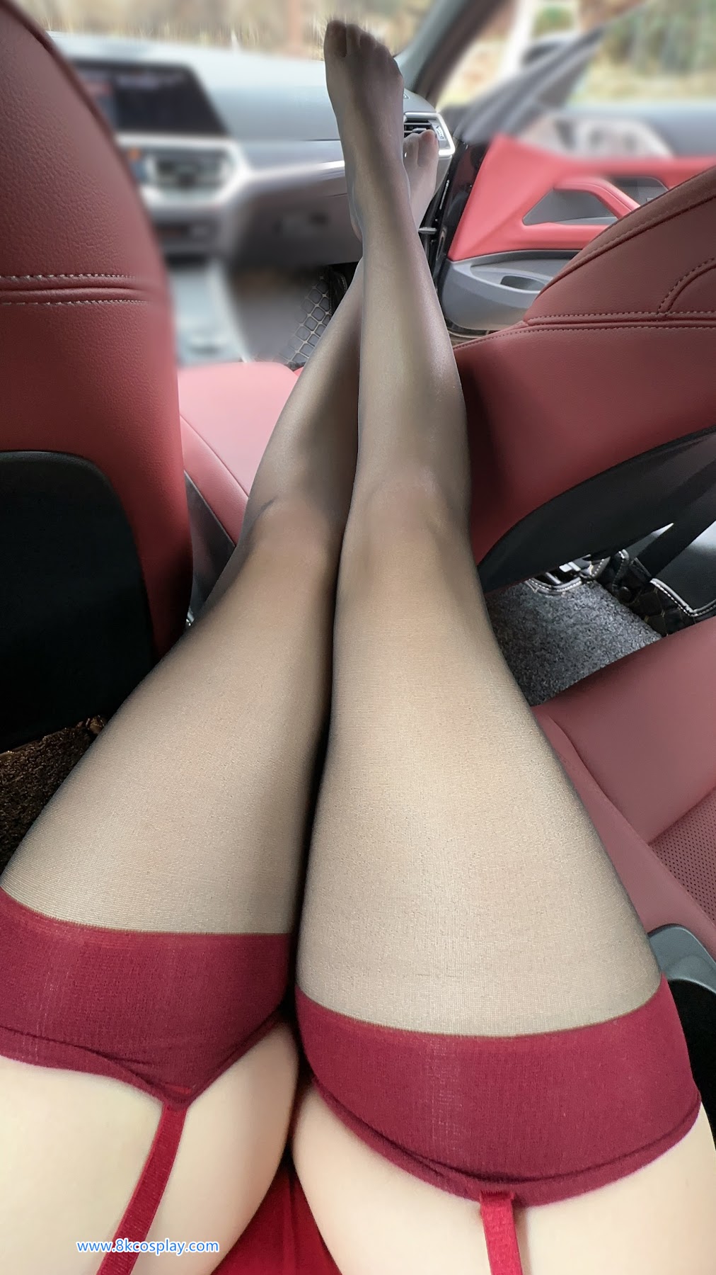 俏妞qiaoniuTT – 老公 快来开车 - P26
