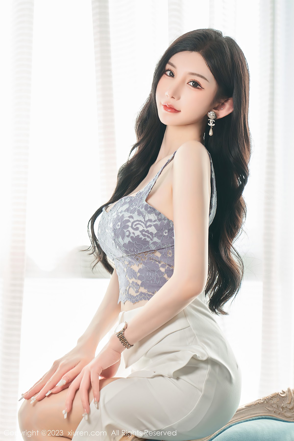 XIUREN No.6811 Zhou Yuxi (周于希Sally) - P21
