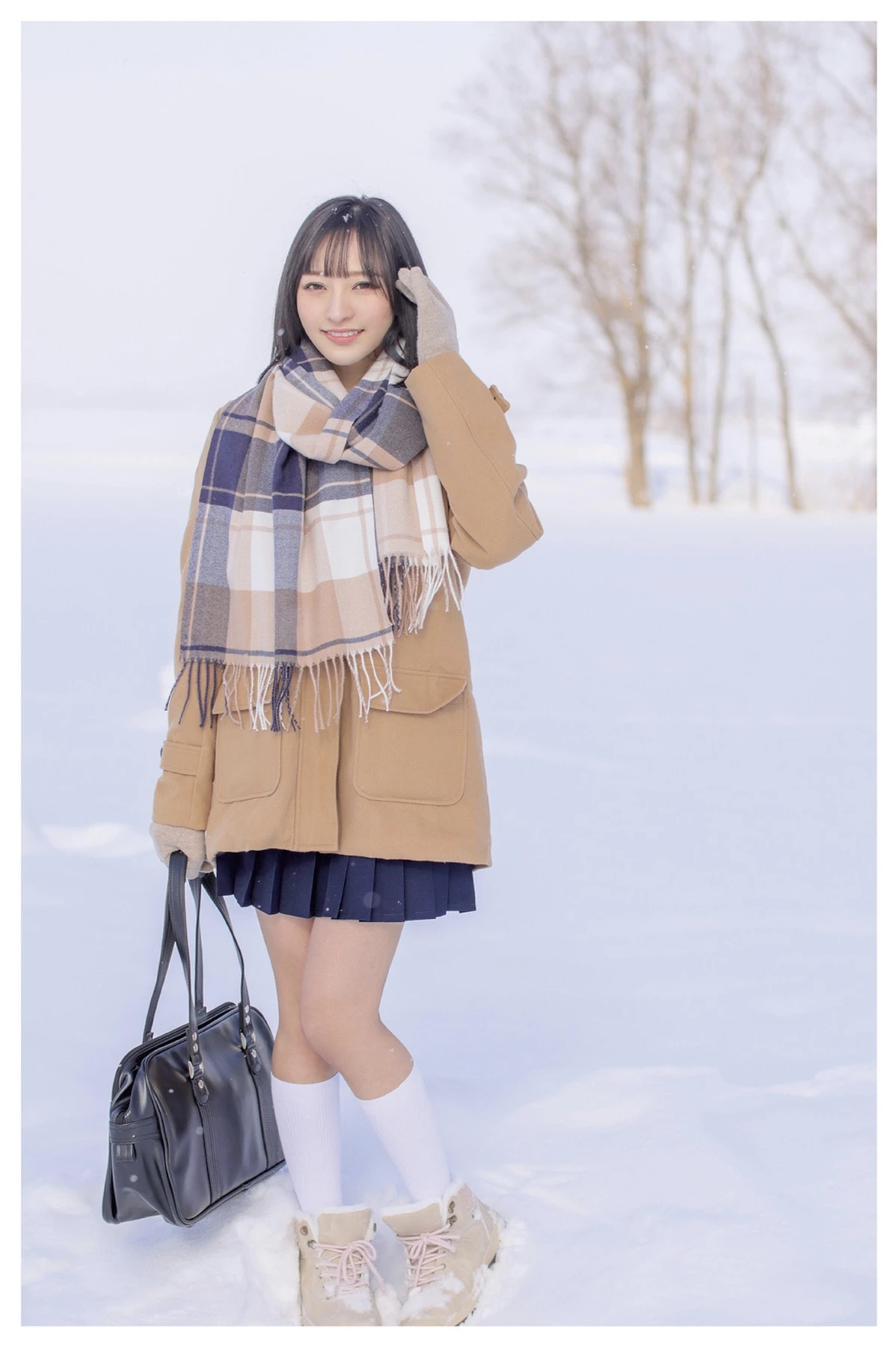 Yuu Rukawa 流川夕, 写真集 「Yuu Vol.2」 - P9