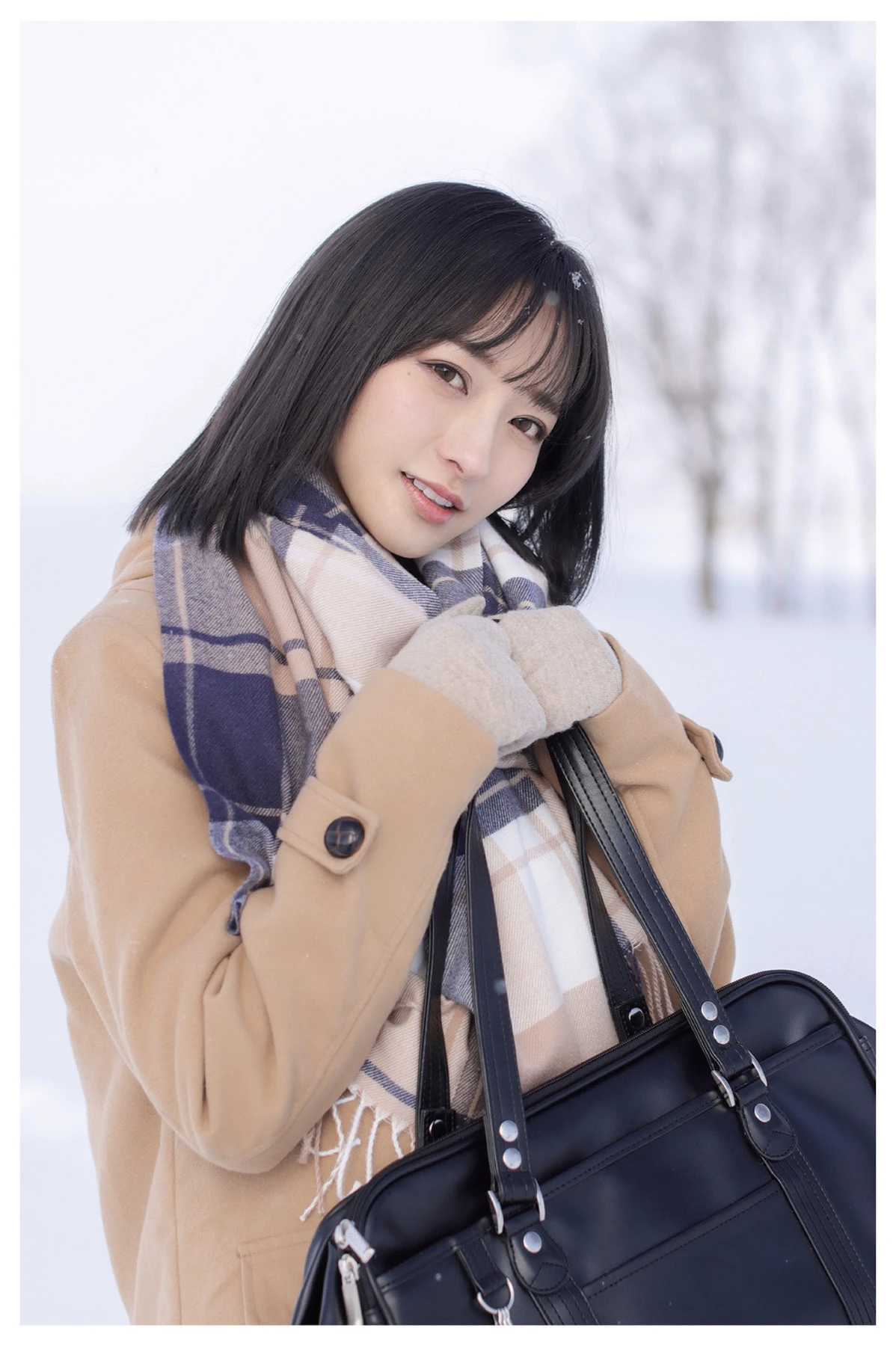 Yuu Rukawa 流川夕, 写真集 「Yuu Vol.2」 - P2