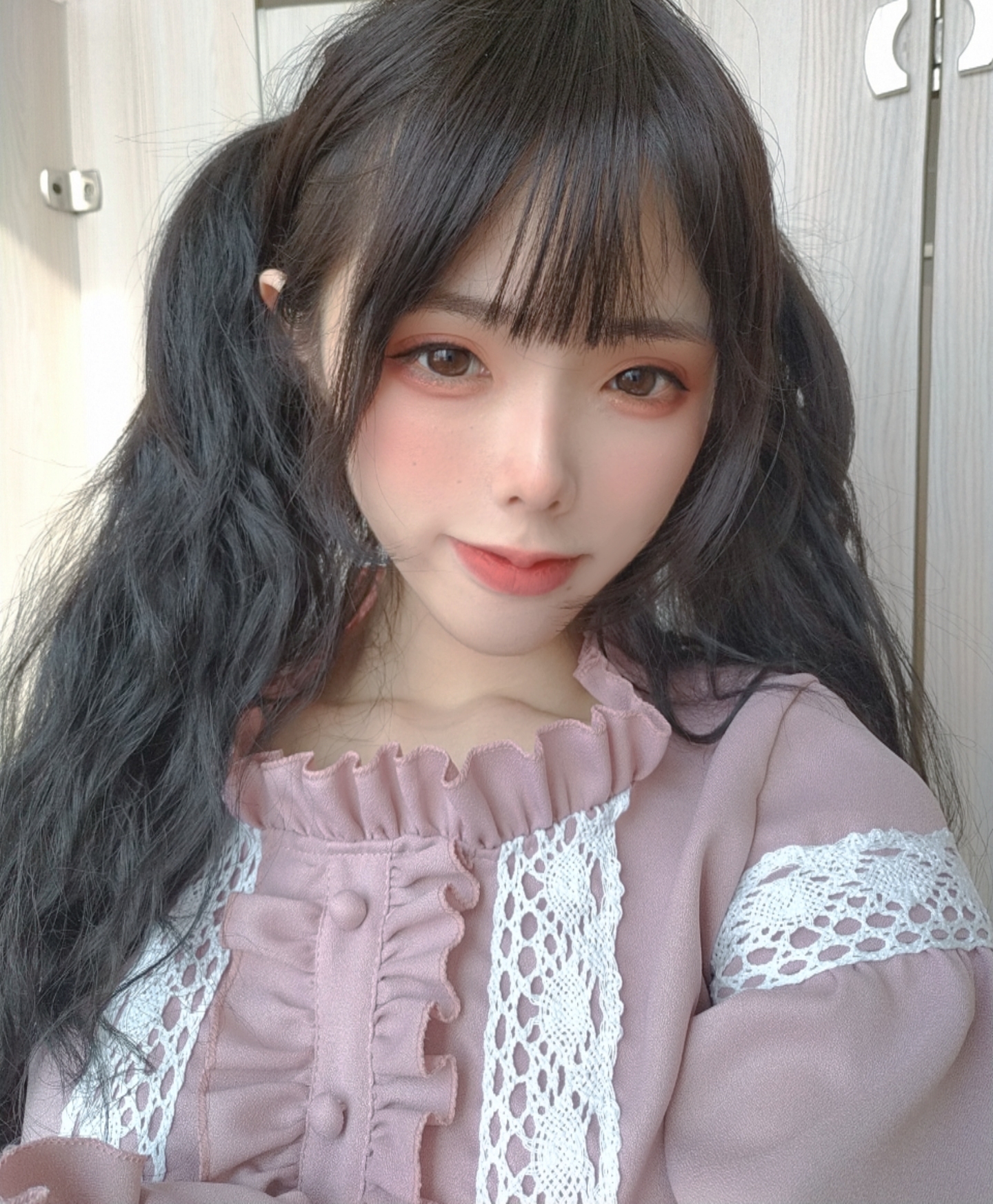 Coser@钛合金TiTi – 公厕露出 路边K房露出 素人自拍 - P1