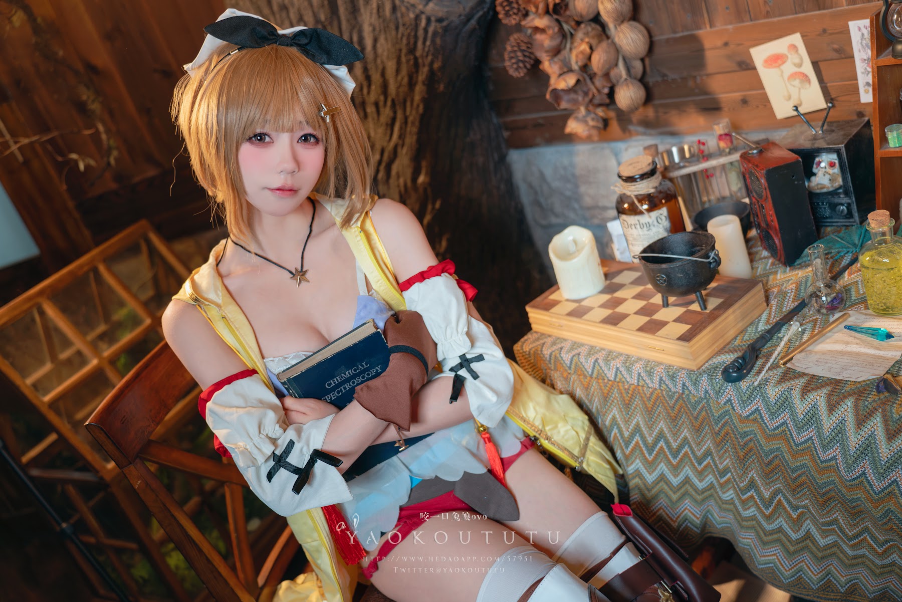 Coser@黏黏团子兔 – 『莱莎的秘密工坊』&和我交往吗 - P18