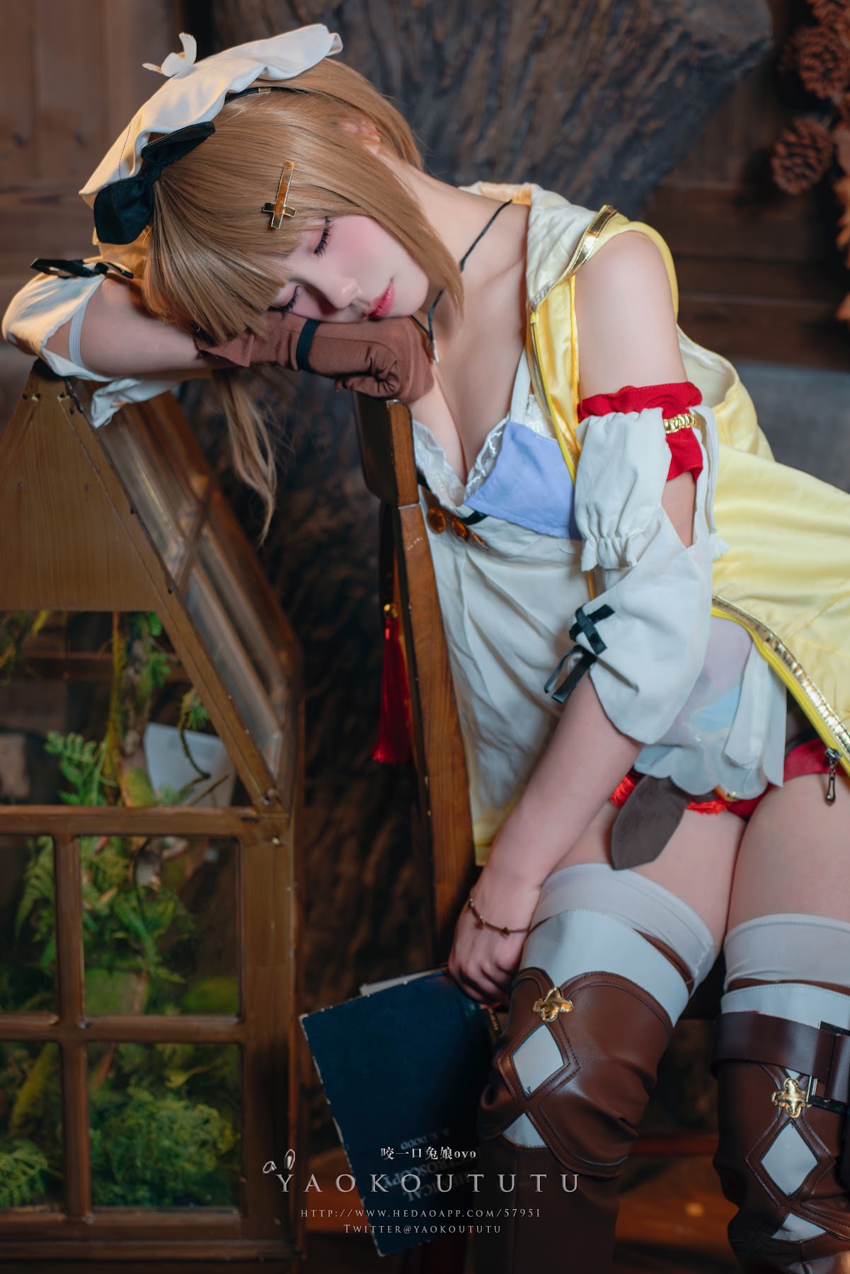 Coser@黏黏团子兔 – 『莱莎的秘密工坊』&和我交往吗 - P19