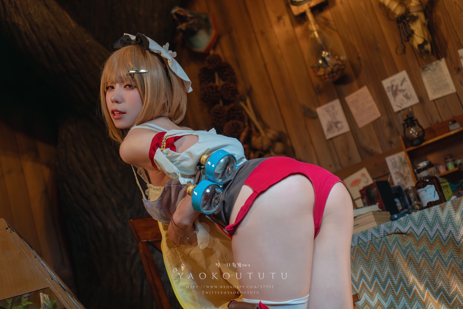 Coser@黏黏团子兔 – 『莱莎的秘密工坊』&和我交往吗 - P35