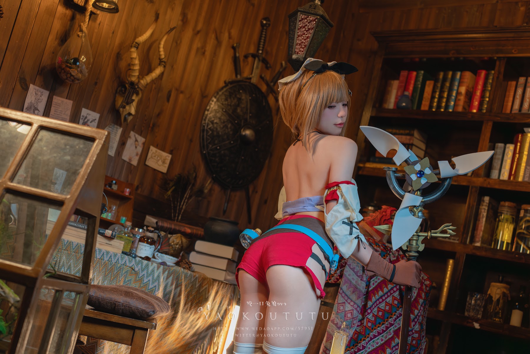 Coser@黏黏团子兔 – 『莱莎的秘密工坊』&和我交往吗 - P44