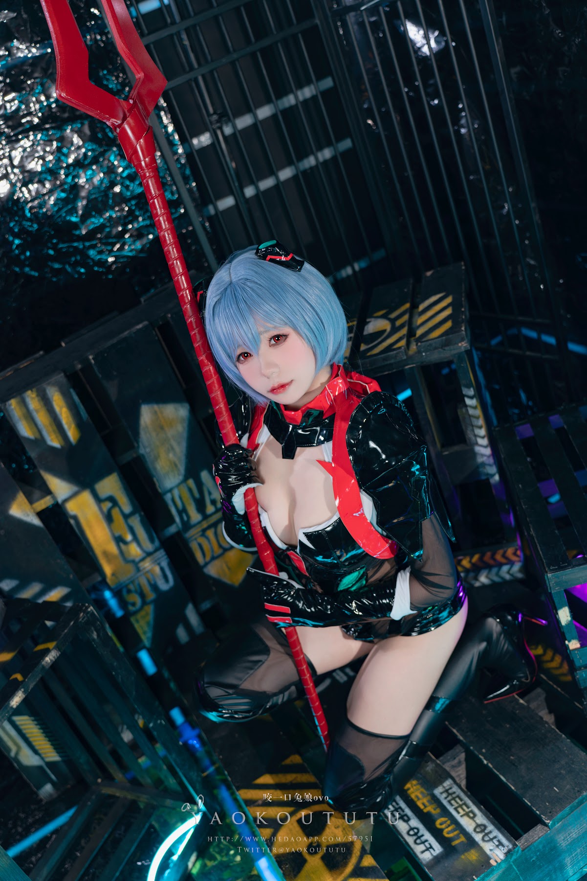Coser@黏黏团子兔 – 『黑凌波』&小剧场 - P9