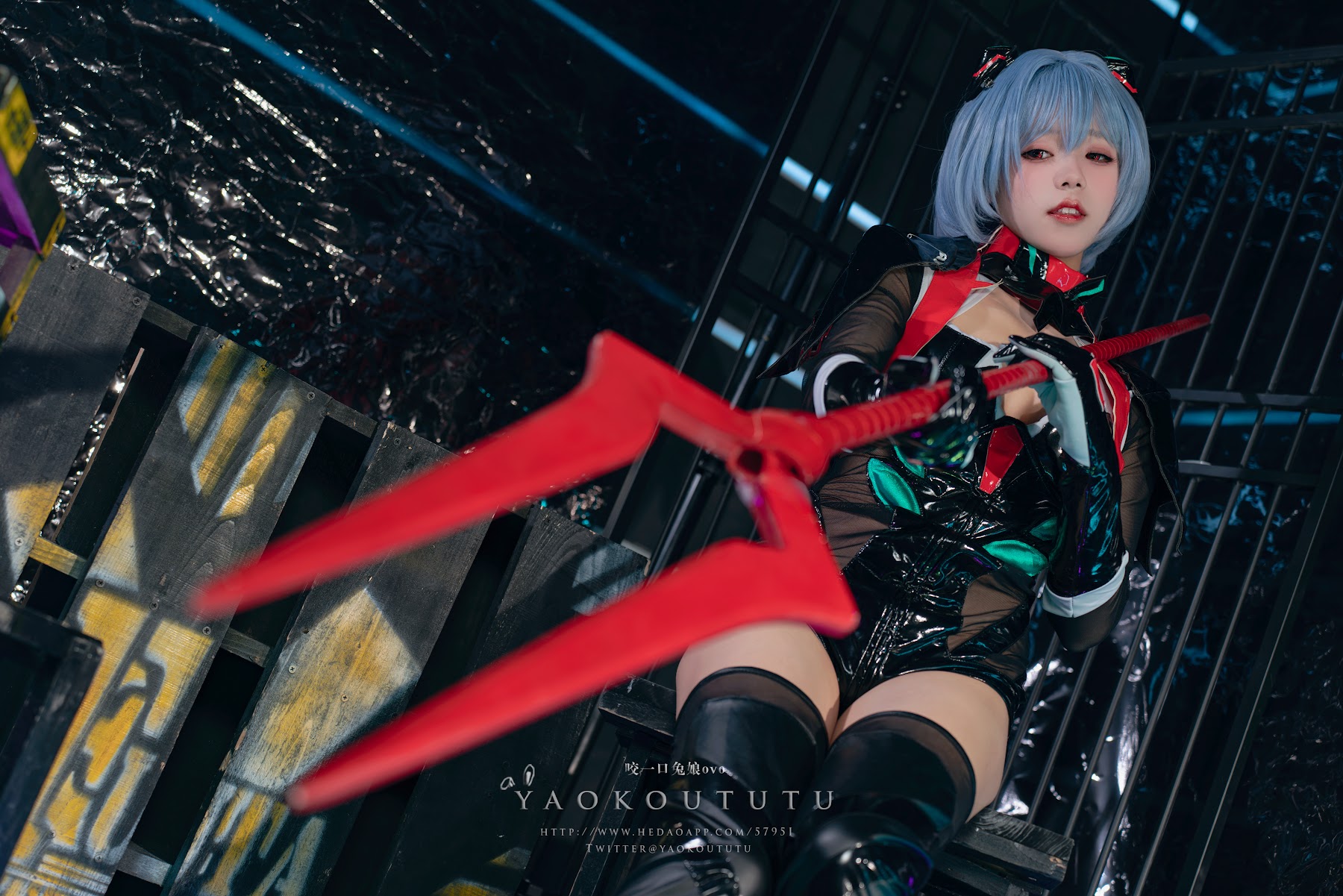 Coser@黏黏团子兔 – 『黑凌波』&小剧场 - P13