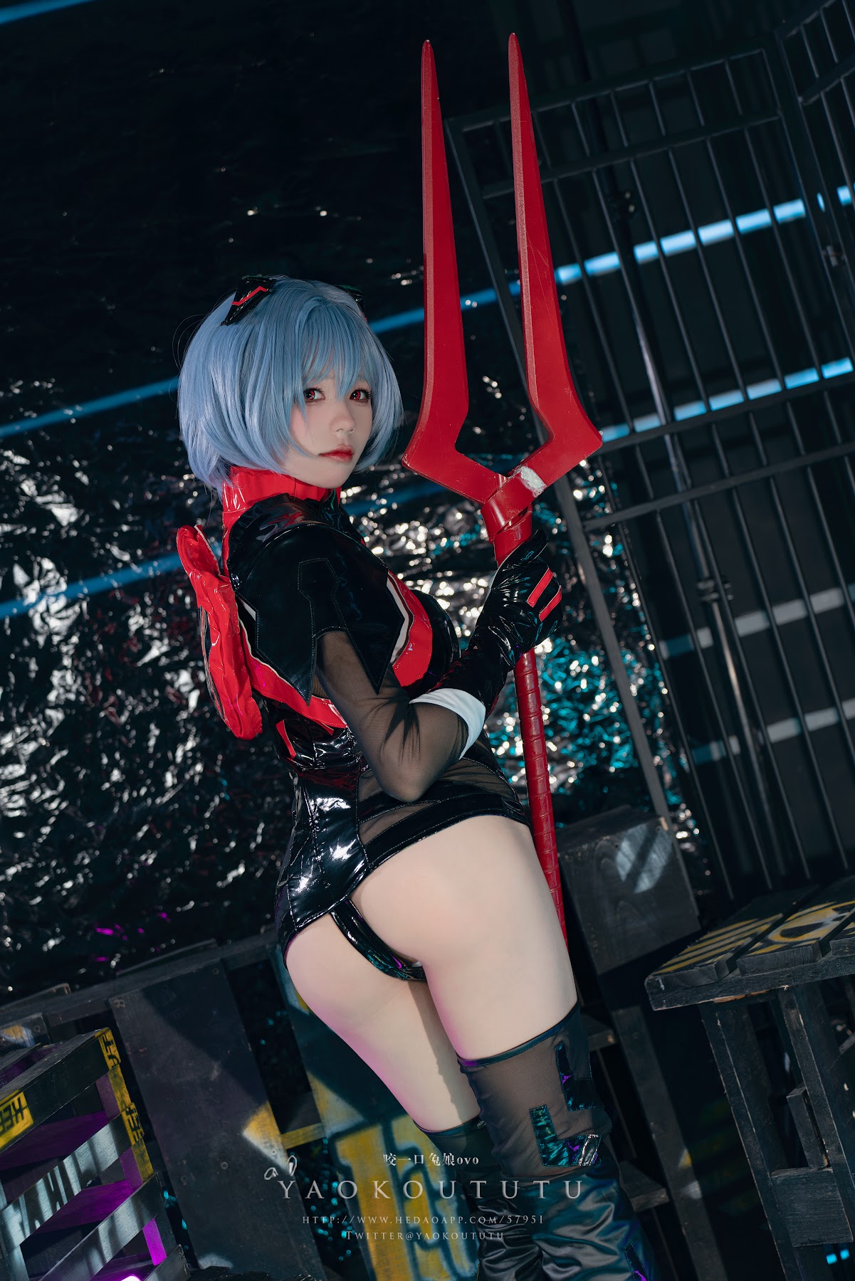 Coser@黏黏团子兔 – 『黑凌波』&小剧场 - P16