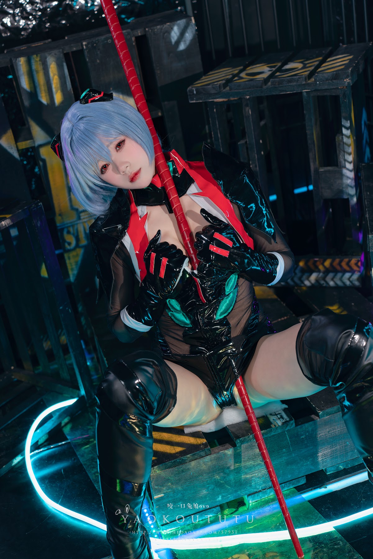 Coser@黏黏团子兔 – 『黑凌波』&小剧场 - P22