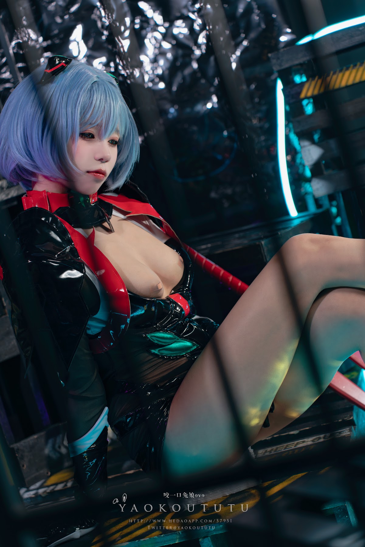Coser@黏黏团子兔 – 『黑凌波』&小剧场 - P34