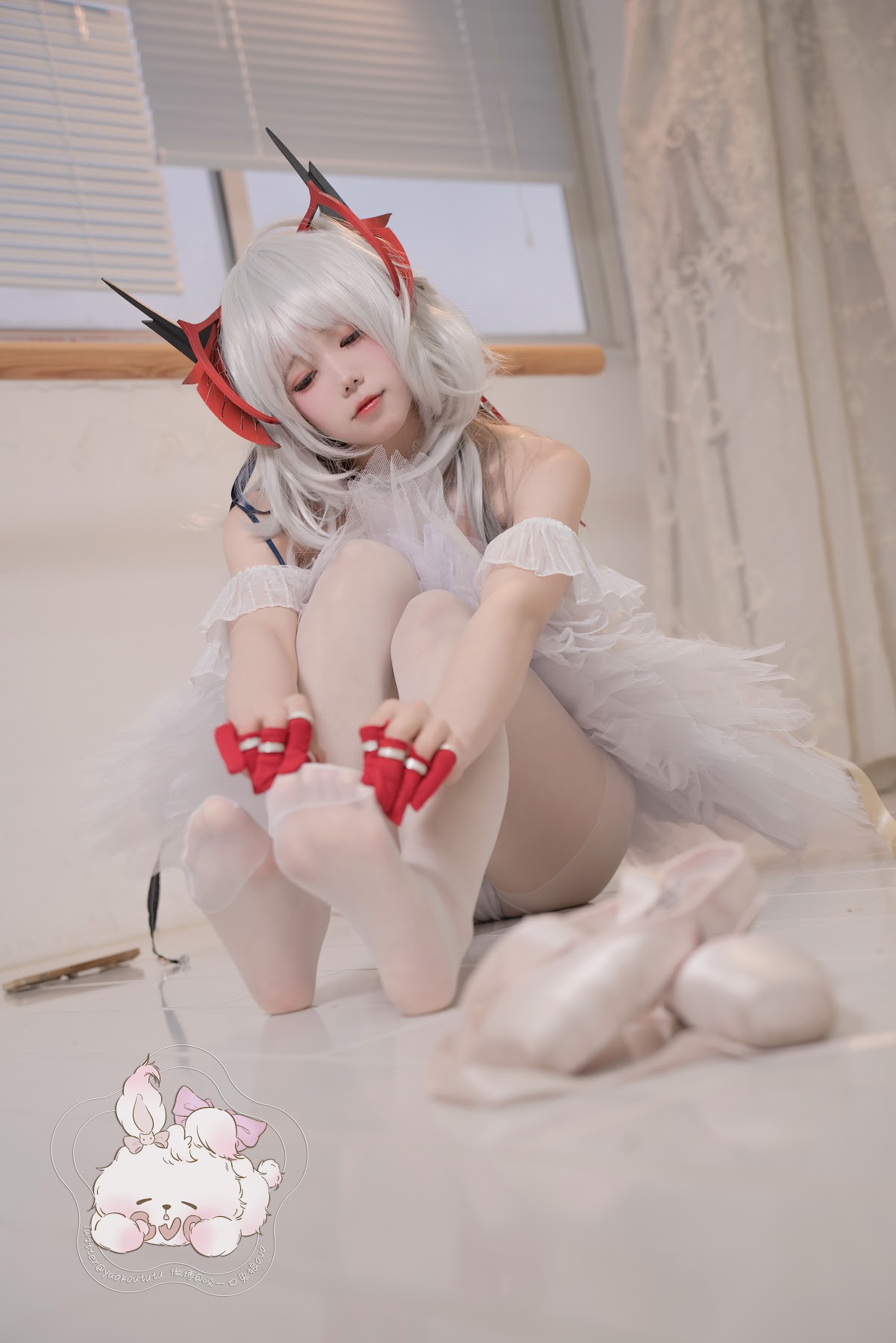Coser@黏黏团子兔 – W天鹅之舞 - P30