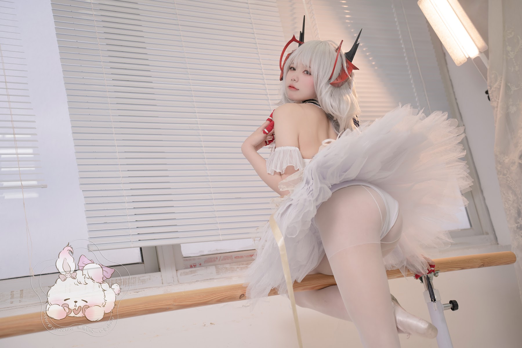 Coser@黏黏团子兔 – W天鹅之舞 - P32