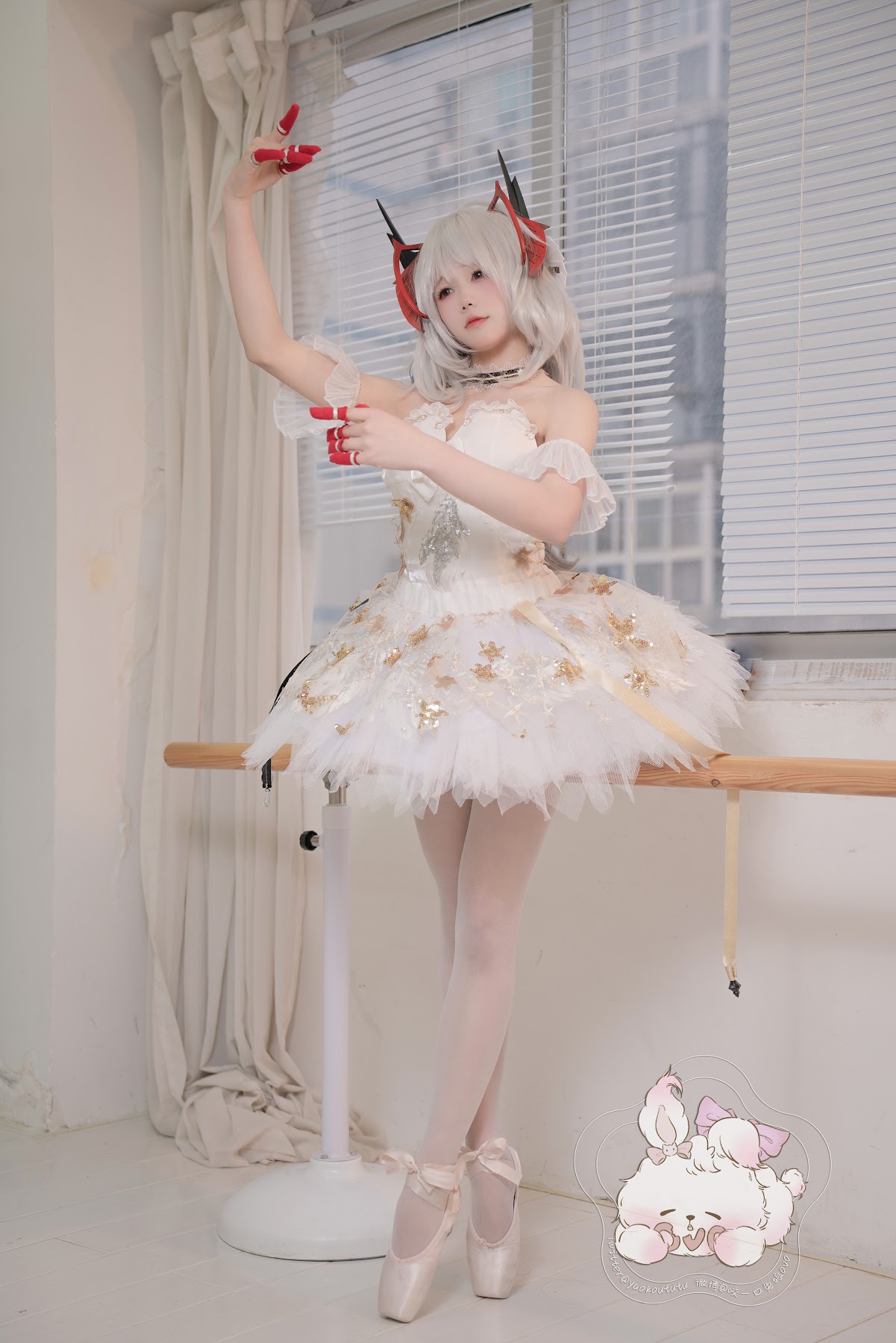 Coser@黏黏团子兔 – W天鹅之舞 - P48