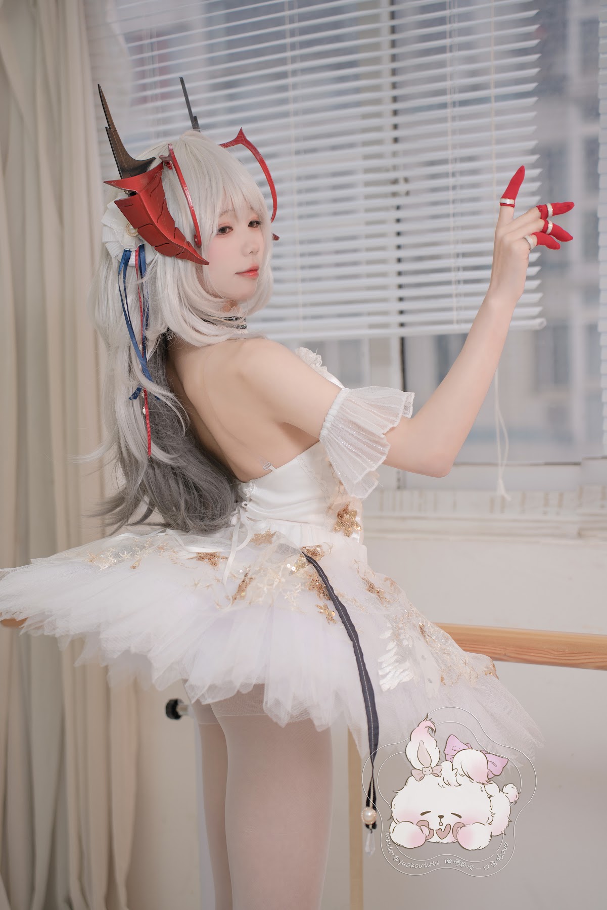 Coser@黏黏团子兔 – W天鹅之舞 - P51