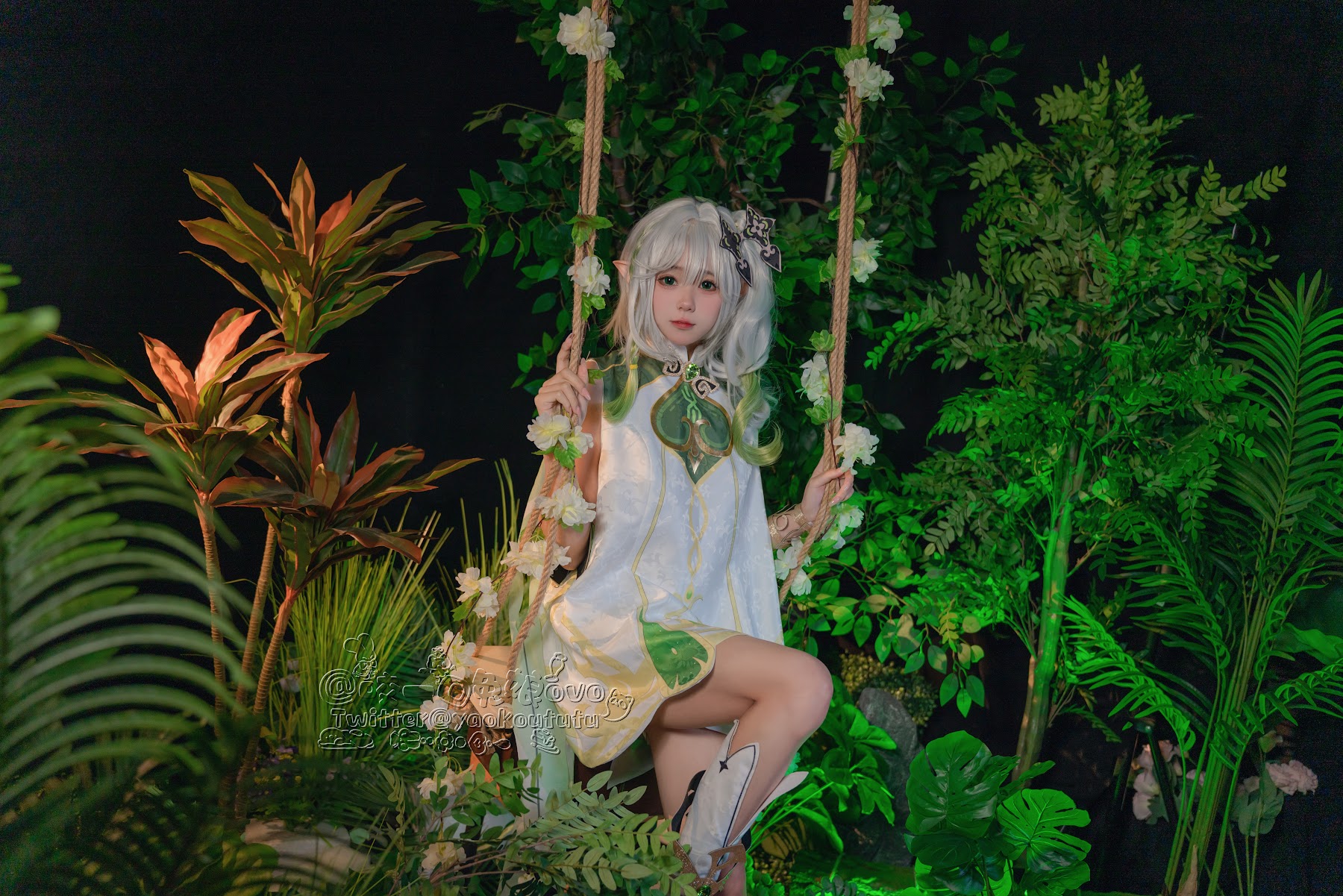 Coser@黏黏团子兔 – 万年萝莉纳西妲 - P1