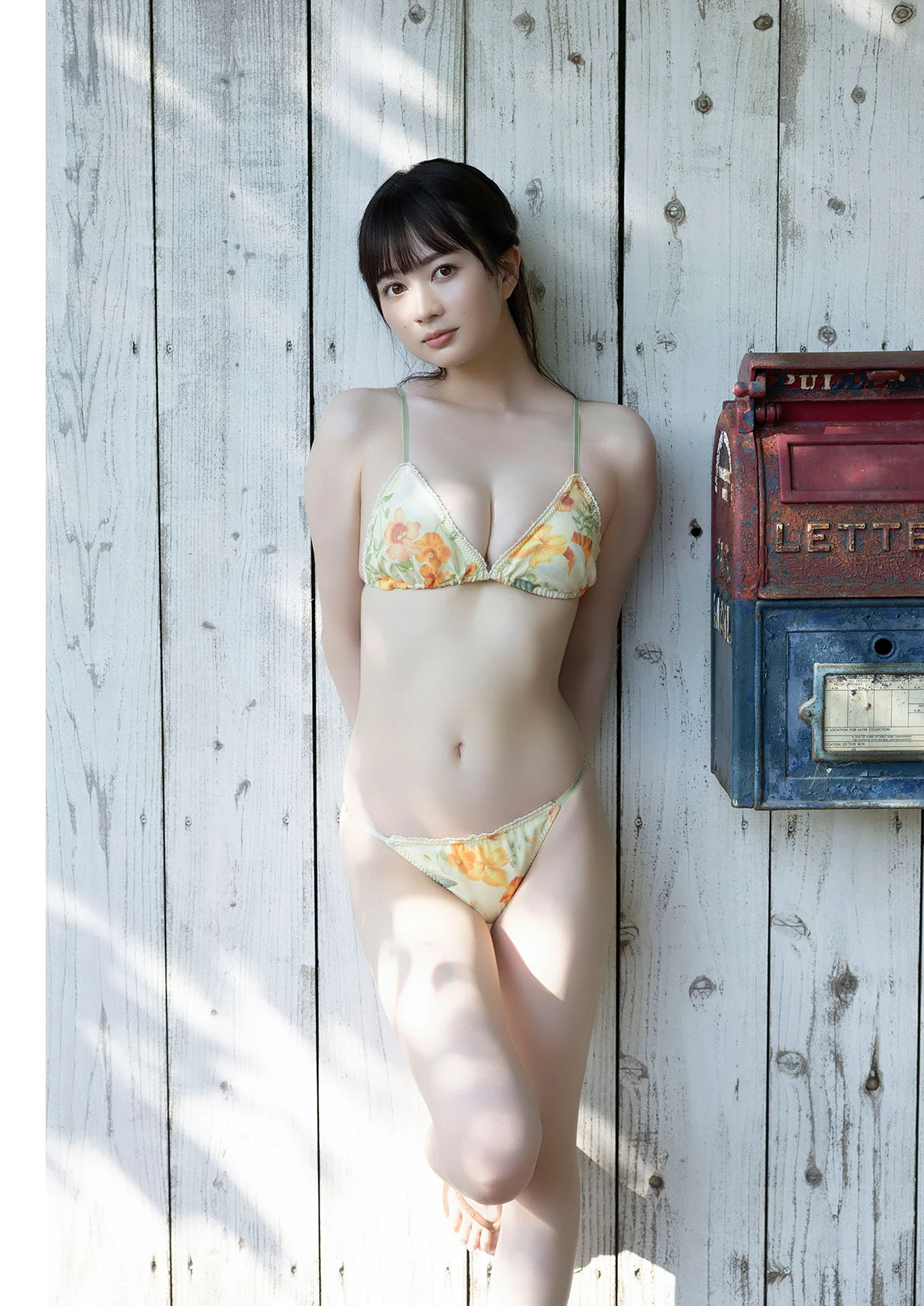 Yuna Ego 江籠裕奈, 写真集 「Summertime Memories」 Set.01 - P11