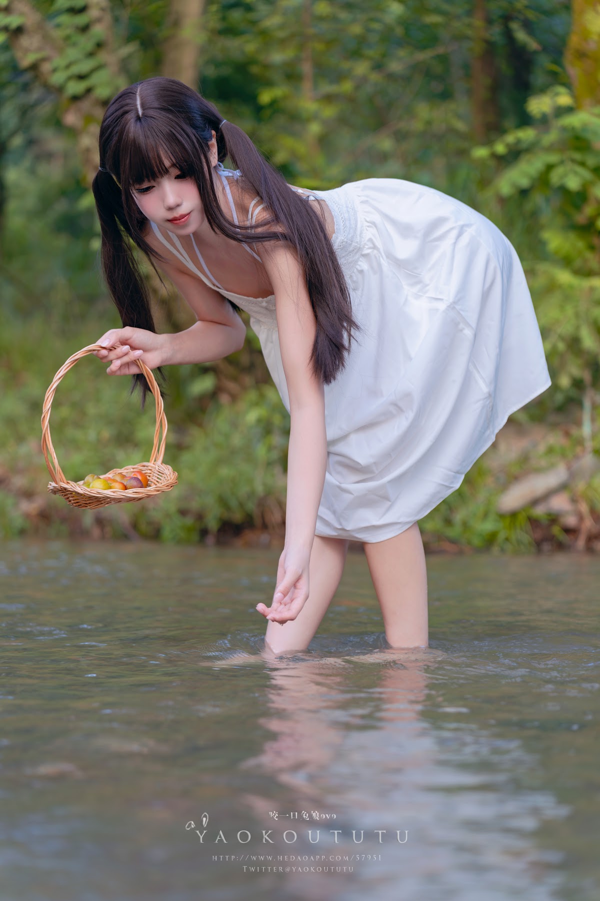Coser@黏黏团子兔 – 八月订阅『溯溪之夏』& 恋爱循环 - P5