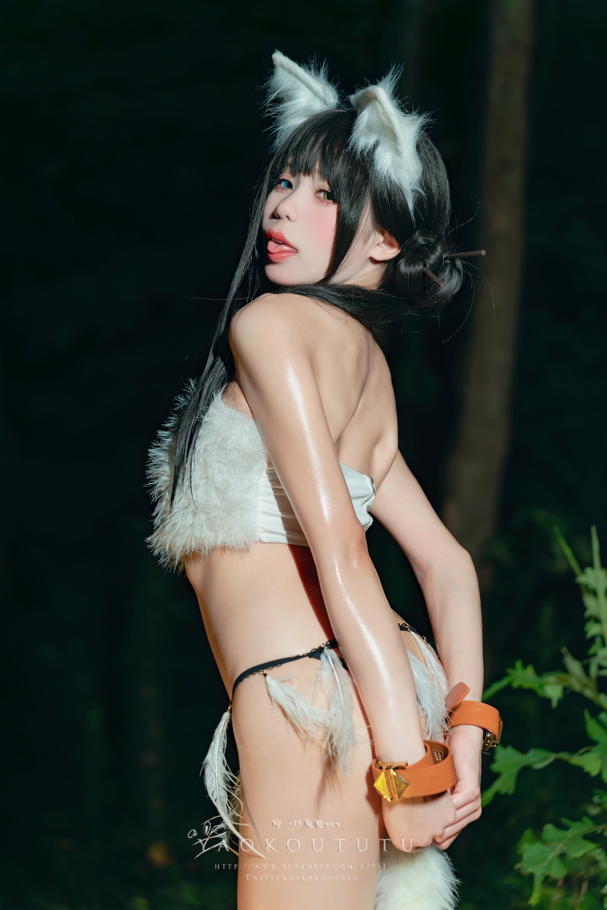 Coser@黏黏团子兔 – 八月订阅『狐灵』& LIKEY - P53