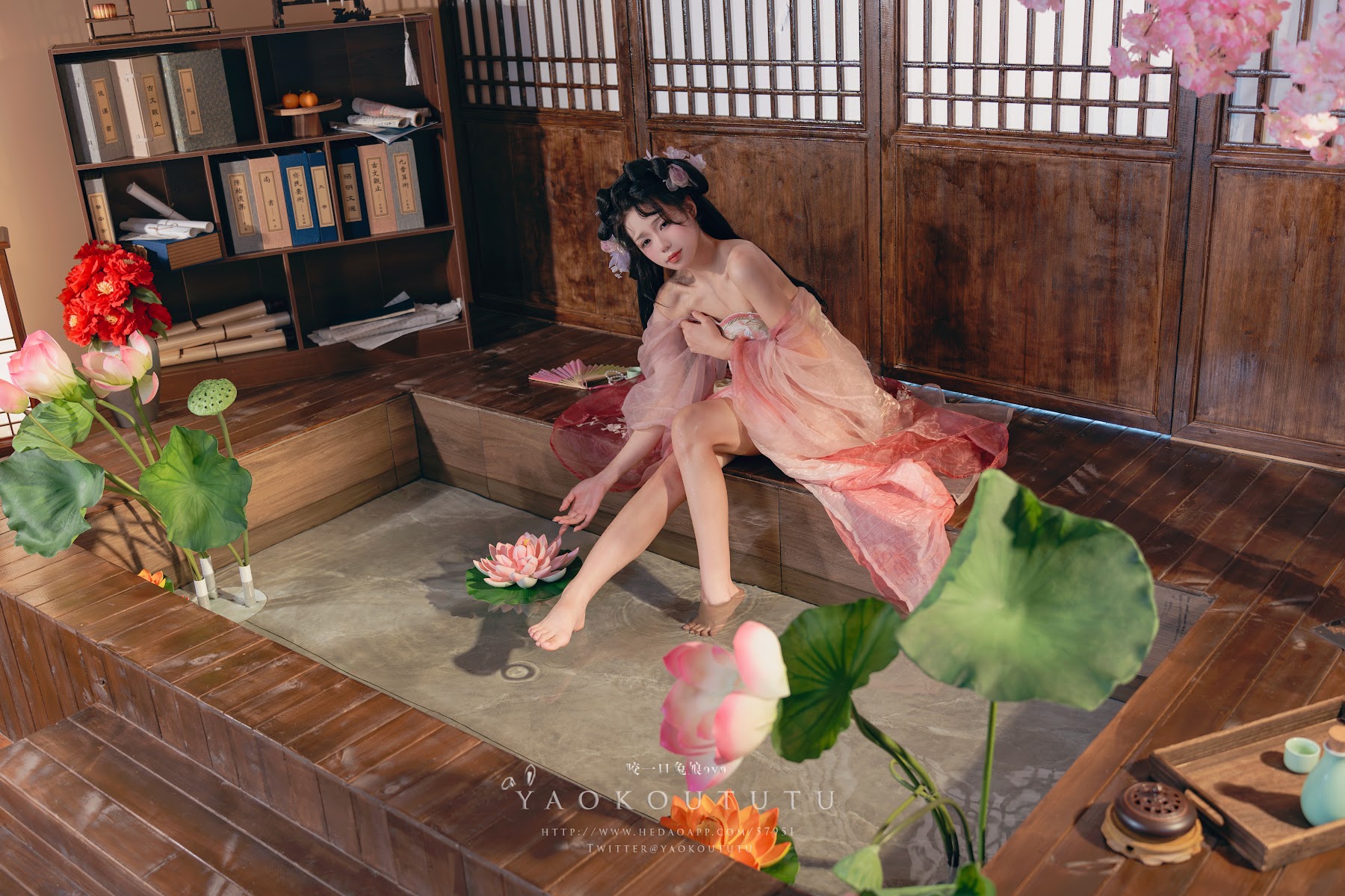 Coser@黏黏团子兔 – 八月订阅『醉倒荷塘边』& 游园惊梦 - P10
