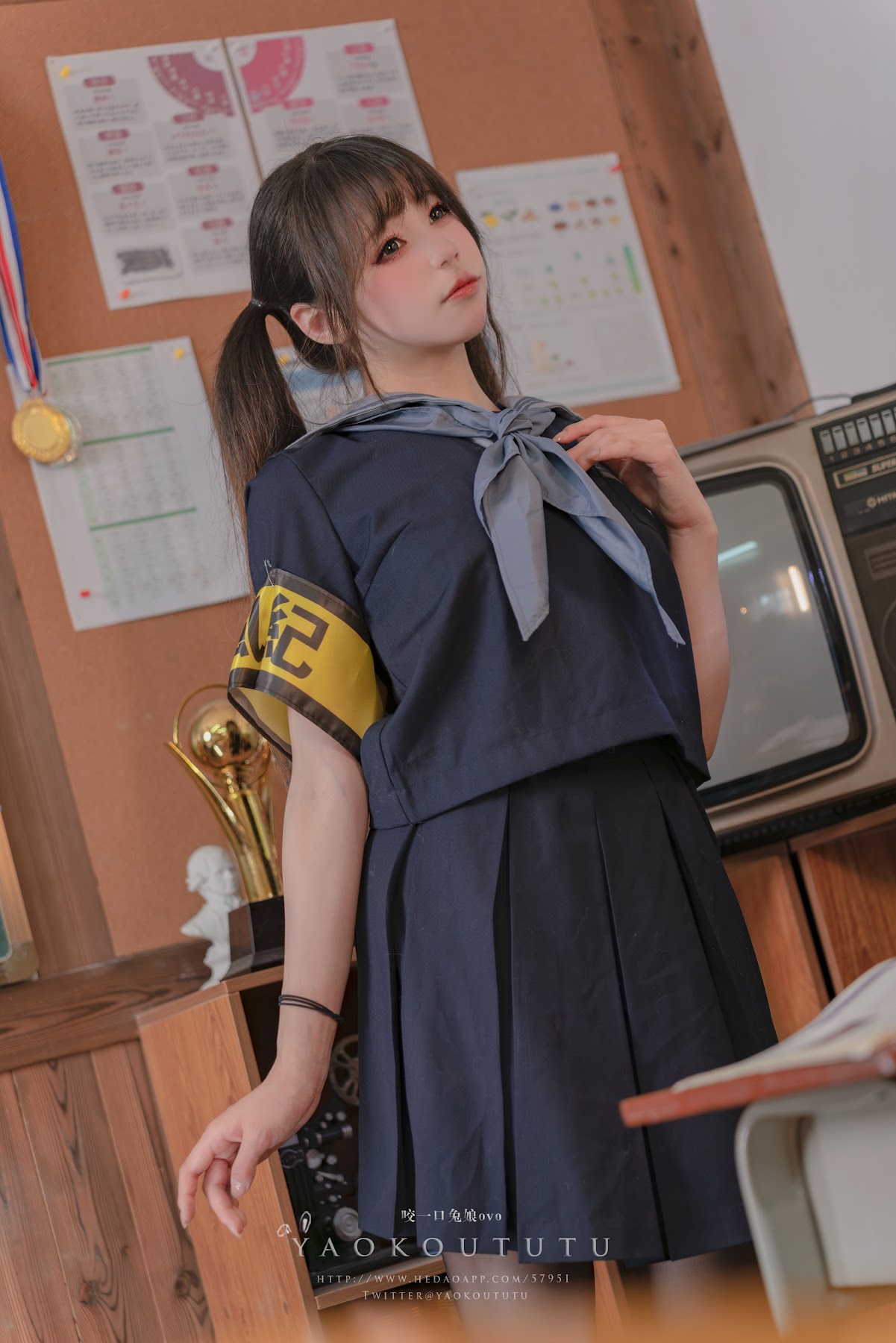 Coser@黏黏团子兔 – 六月订阅『学生会长竞选中』脸红的思春期 - P23
