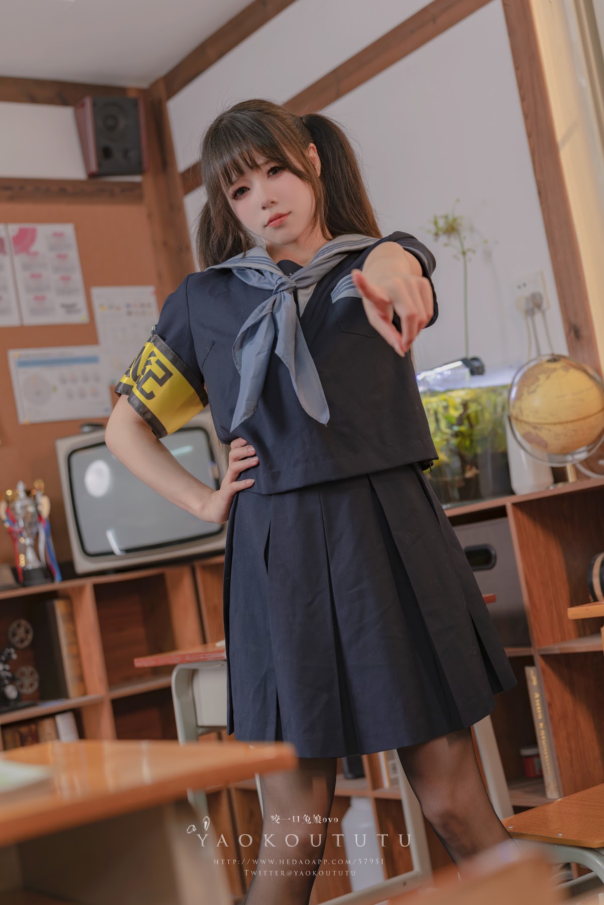 Coser@黏黏团子兔 – 六月订阅『学生会长竞选中』脸红的思春期 - P54