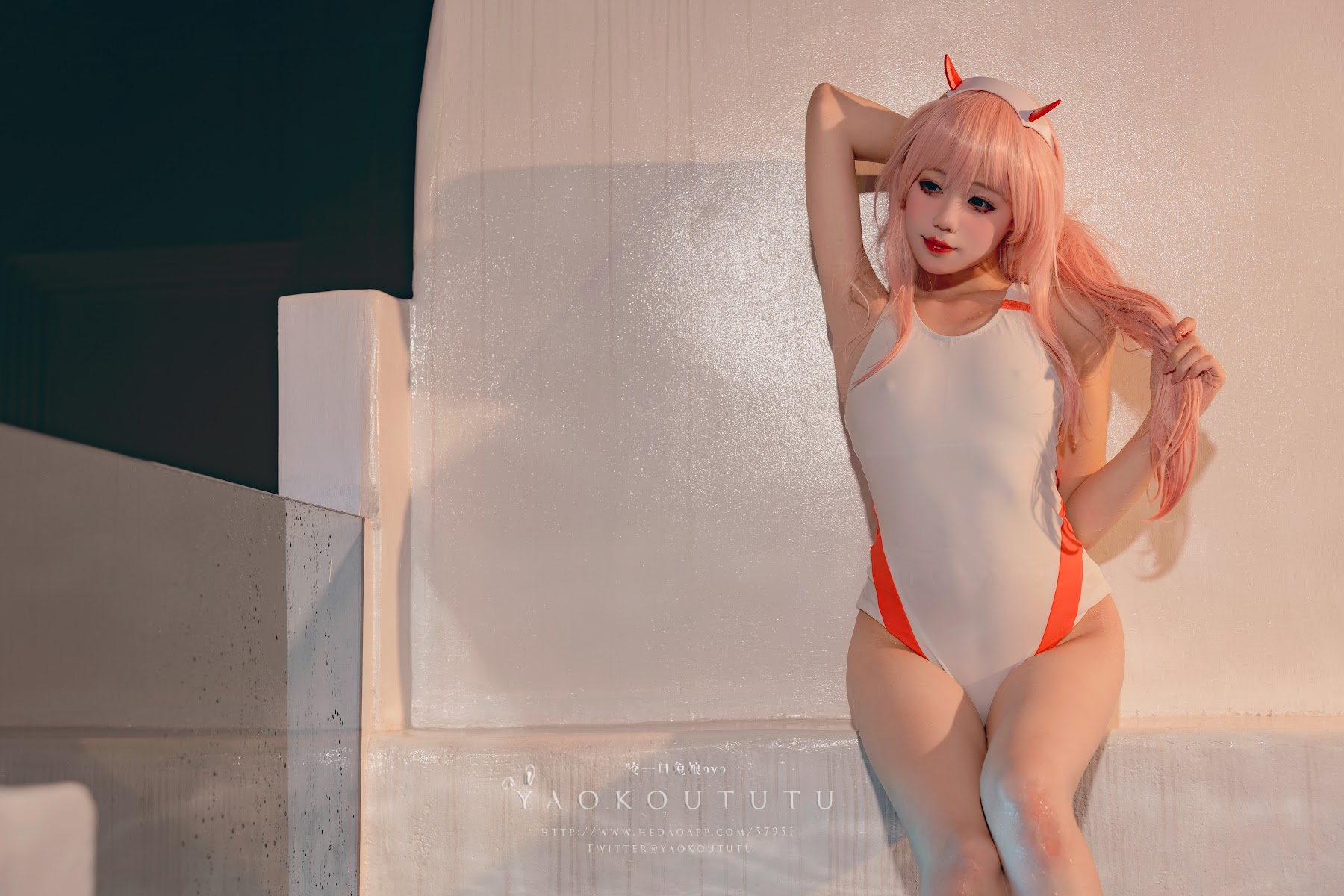 Coser@黏黏团子兔 – 国家队02泳装Pretty - P22