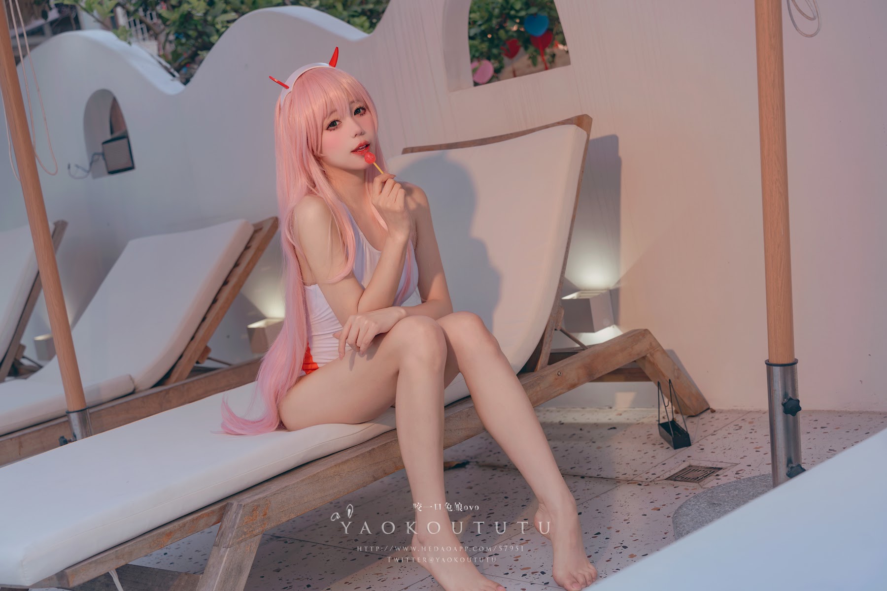 Coser@黏黏团子兔 – 国家队02泳装Pretty - P45
