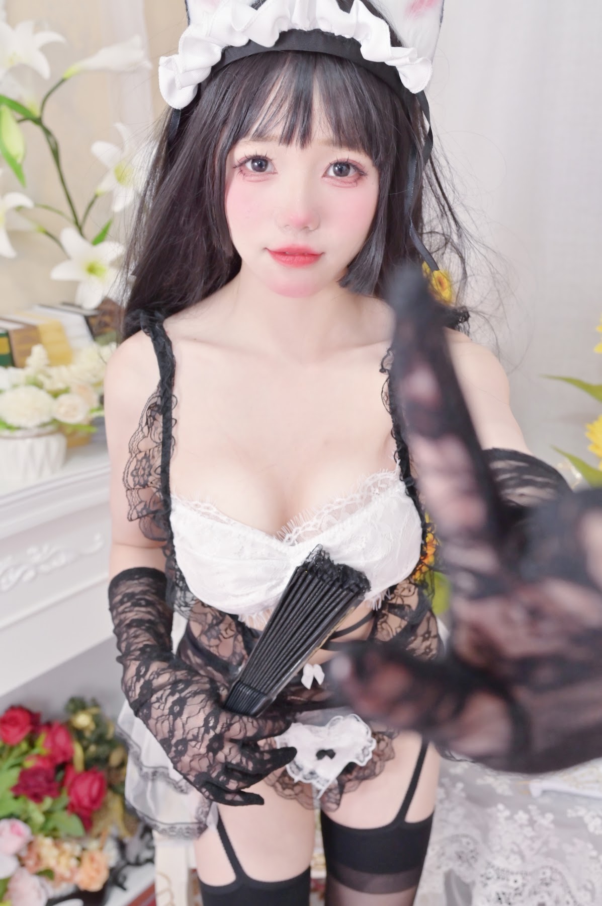 Coser@黏黏团子兔 – 女仆黑白蕾丝 猫耳 手套 - P10