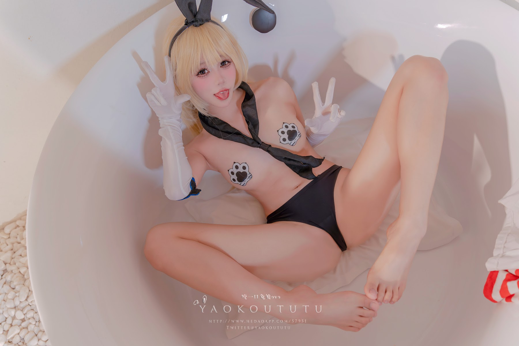 Coser@黏黏团子兔 – 岛风的修整&Twice - P62