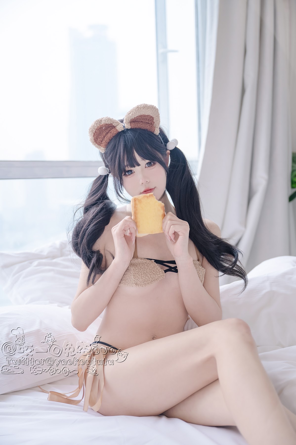 Coser@黏黏团子兔 – 小熊睡衣 - P10