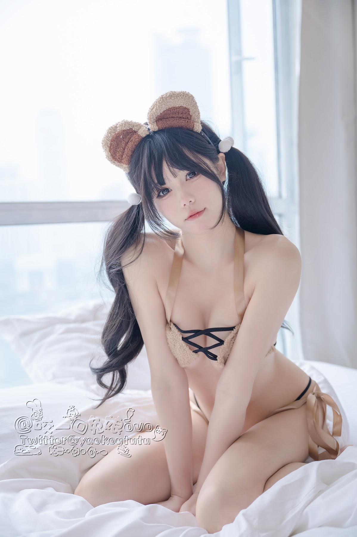 Coser@黏黏团子兔 – 小熊睡衣 - P14