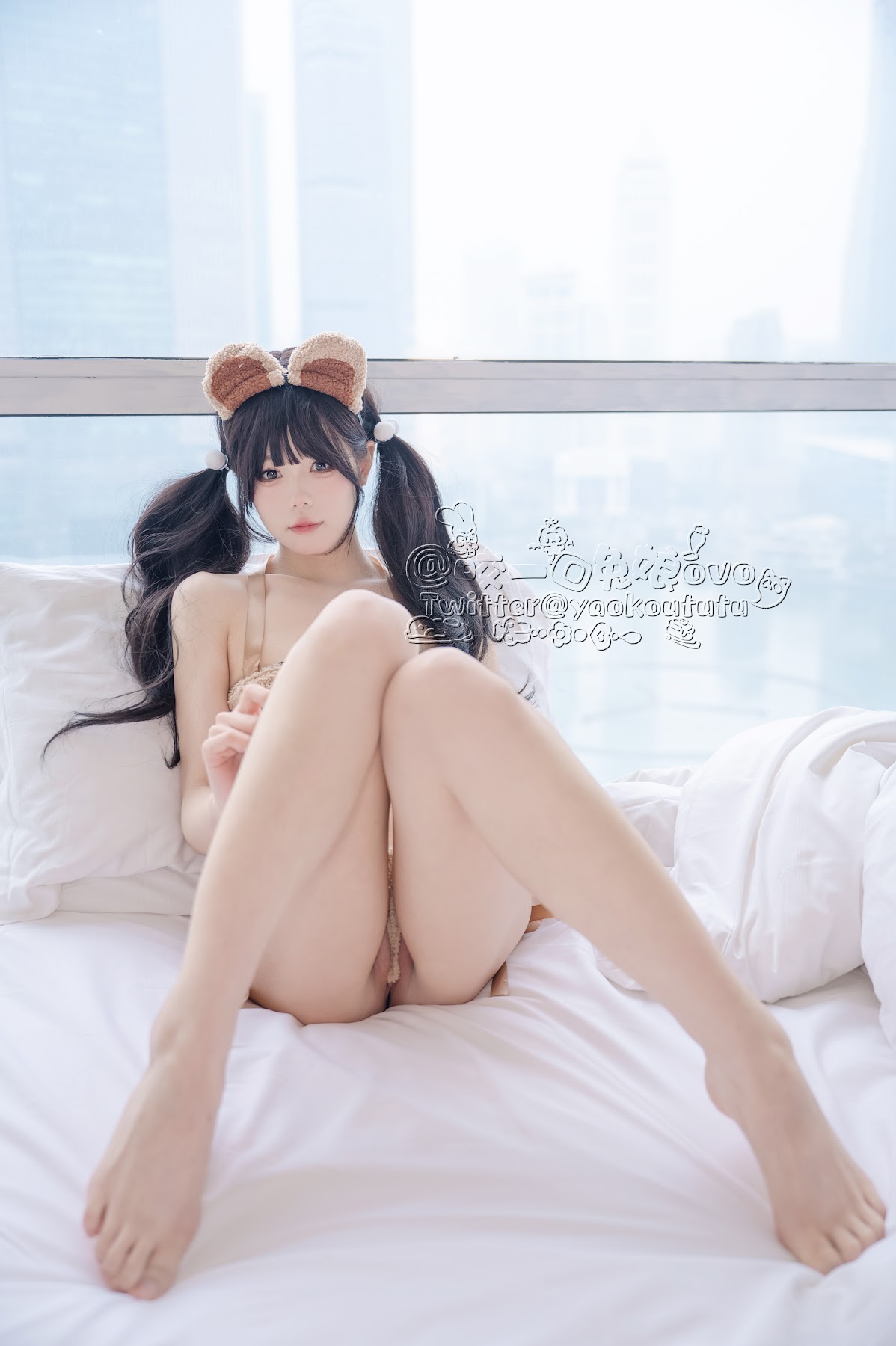 Coser@黏黏团子兔 – 小熊睡衣 - P33