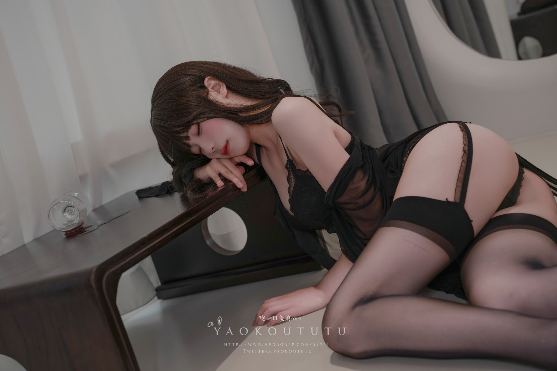 Coser@黏黏团子兔 – 微醺大姐姐 - P27