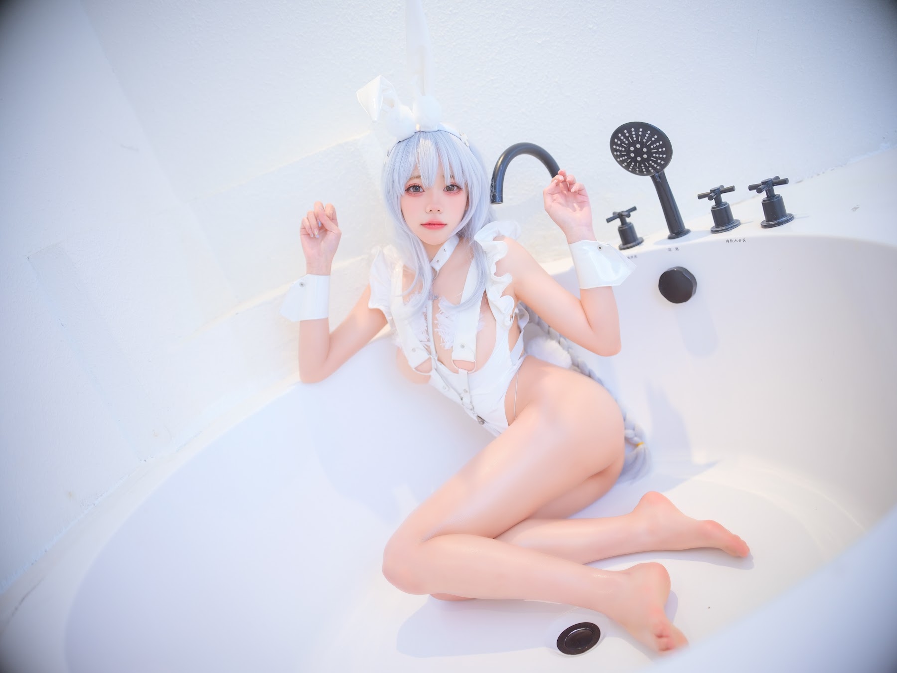 Coser@黏黏团子兔 – 恶毒兔女郎 - P18