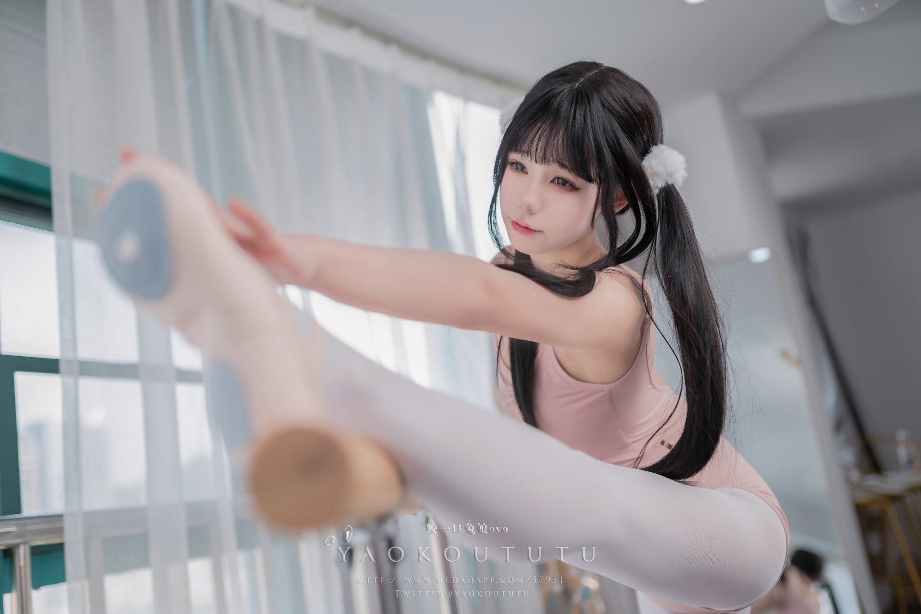 Coser@黏黏团子兔 – 来不及的舞蹈课 - P4