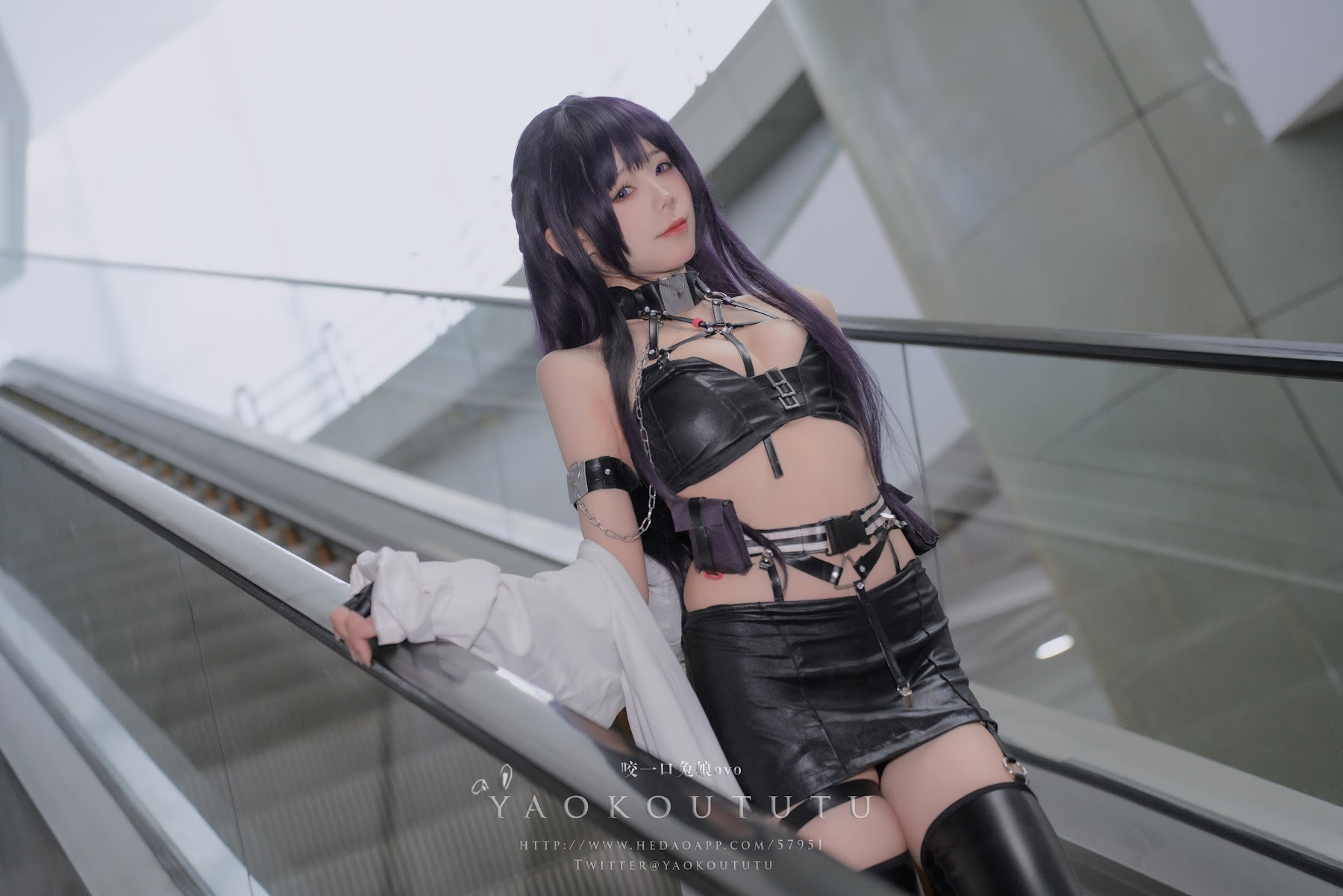 Coser@黏黏团子兔 – 漫展-米哈拉『烤全兔专属配菜』 - P12