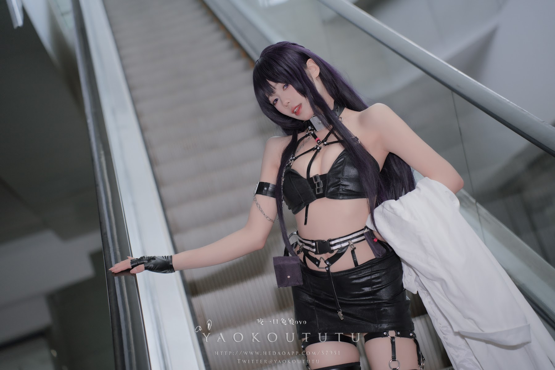 Coser@黏黏团子兔 – 漫展-米哈拉『烤全兔专属配菜』 - P25