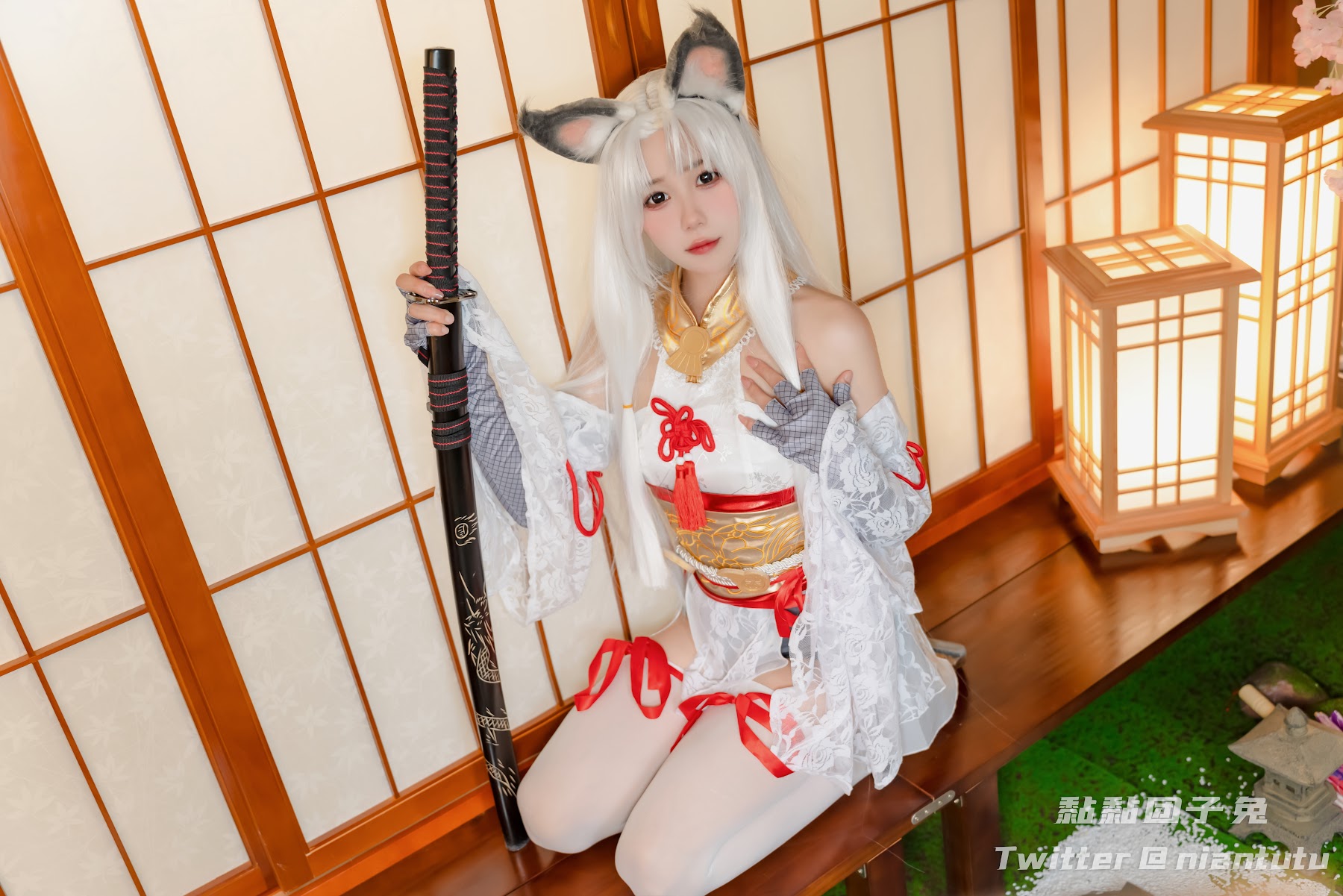 Coser@黏黏团子兔 – 白丝胡桃 - P9