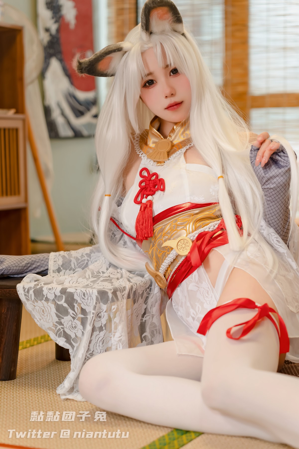Coser@黏黏团子兔 – 白丝胡桃 - P22