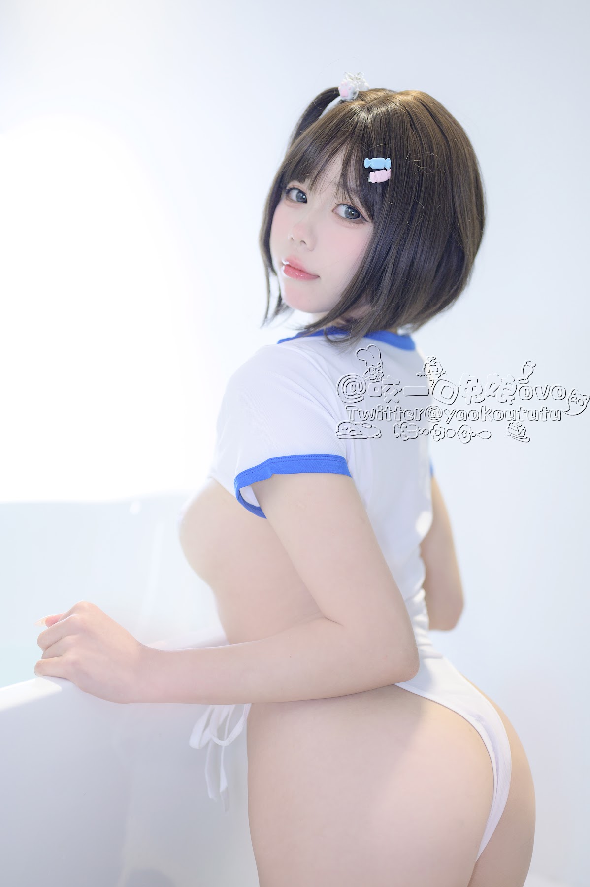 Coser@黏黏团子兔 – 纯白欲缸 - P20