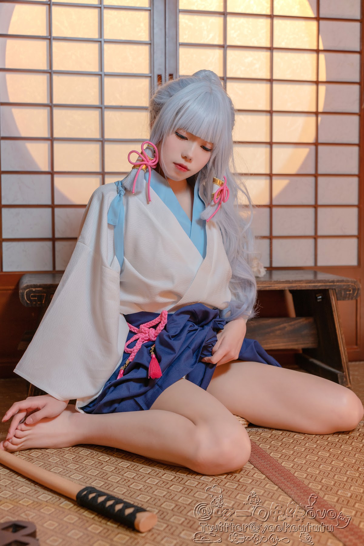Coser@黏黏团子兔 – 绫华的小憩 - P23