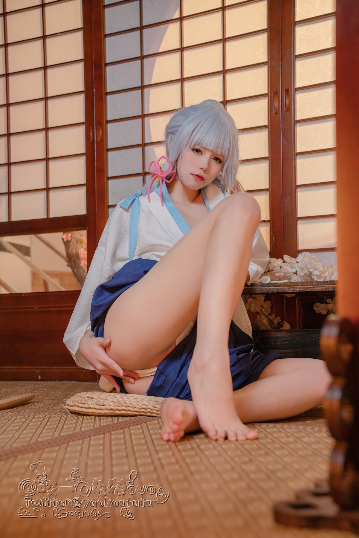 Coser@黏黏团子兔 – 绫华的小憩 - P30