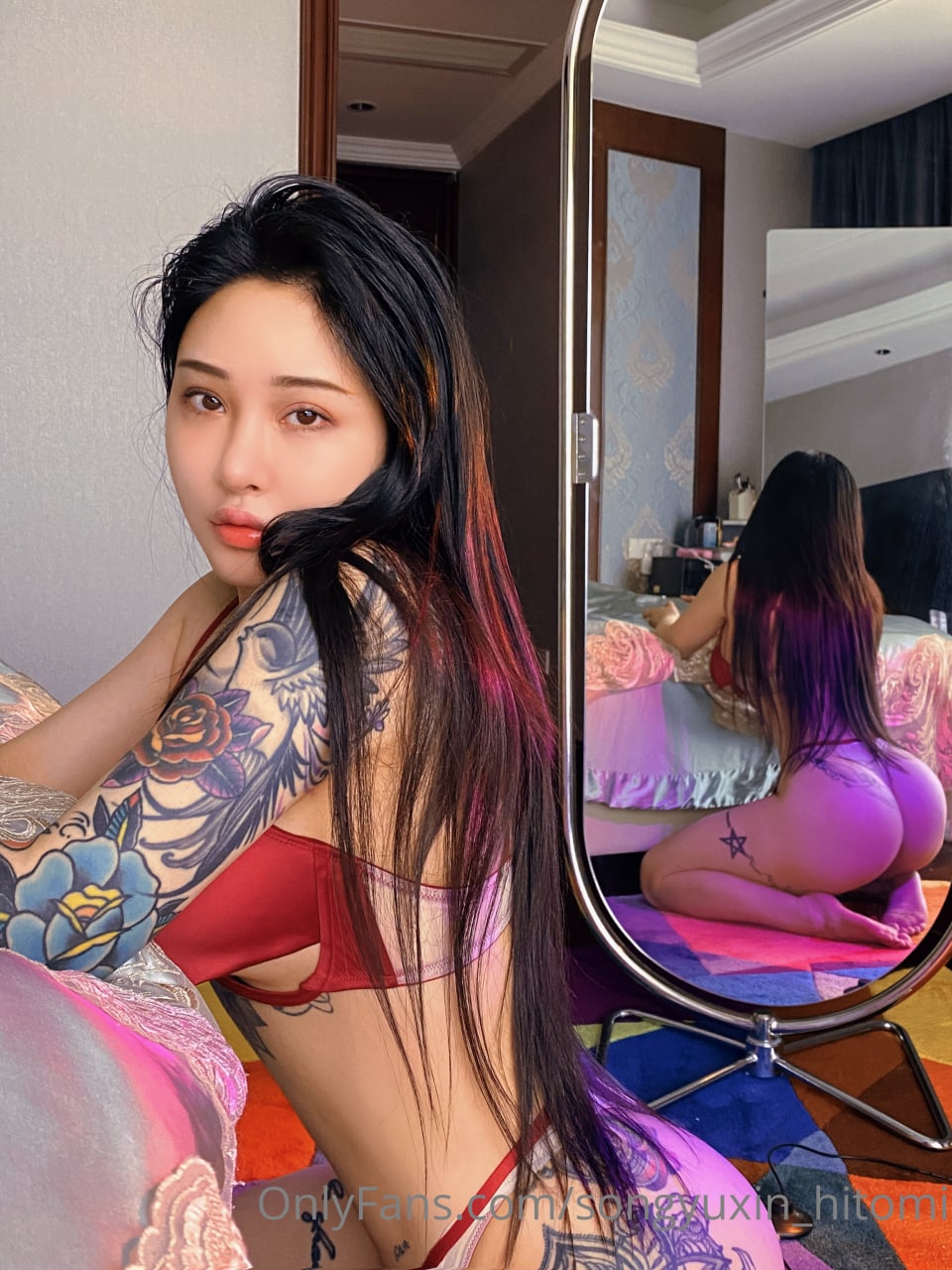 宋昱欣Hitomi – OF私拍 童颜巨臀网红脸A4腰 - P124