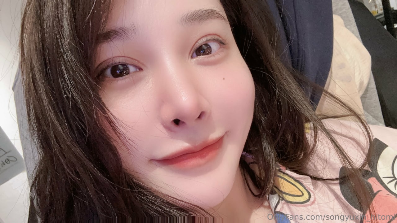 宋昱欣Hitomi – OF私拍 童颜巨臀网红脸A4腰 - P166